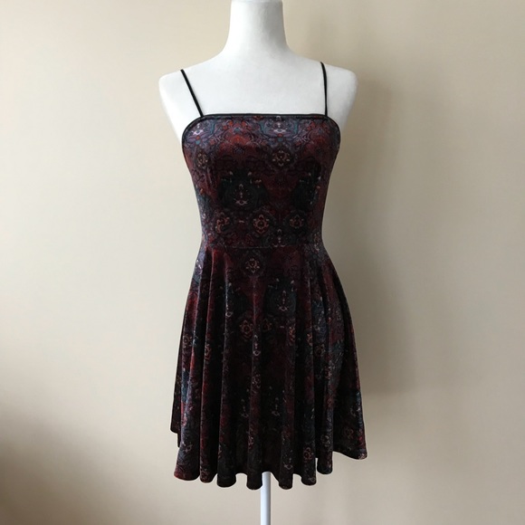 Urban Outfitters boho velvet babydoll dress - Picture 2 of 8